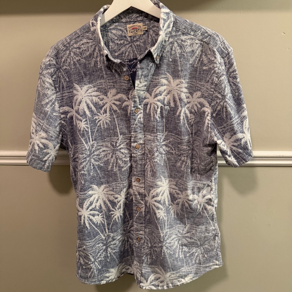 Faherty Brand Tropical Palm Print Shirt Men’s M Hemp Tencel Stretch Button Down